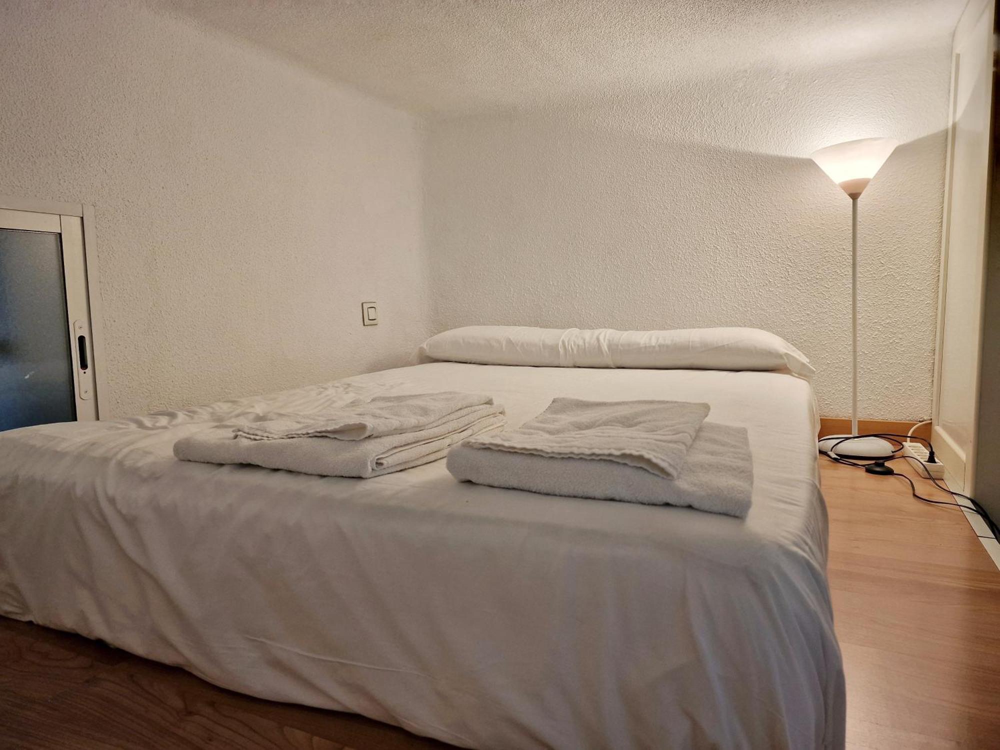 Menendez Pelayo, Loft Junto Al Retiro Appartement Madrid Buitenkant foto