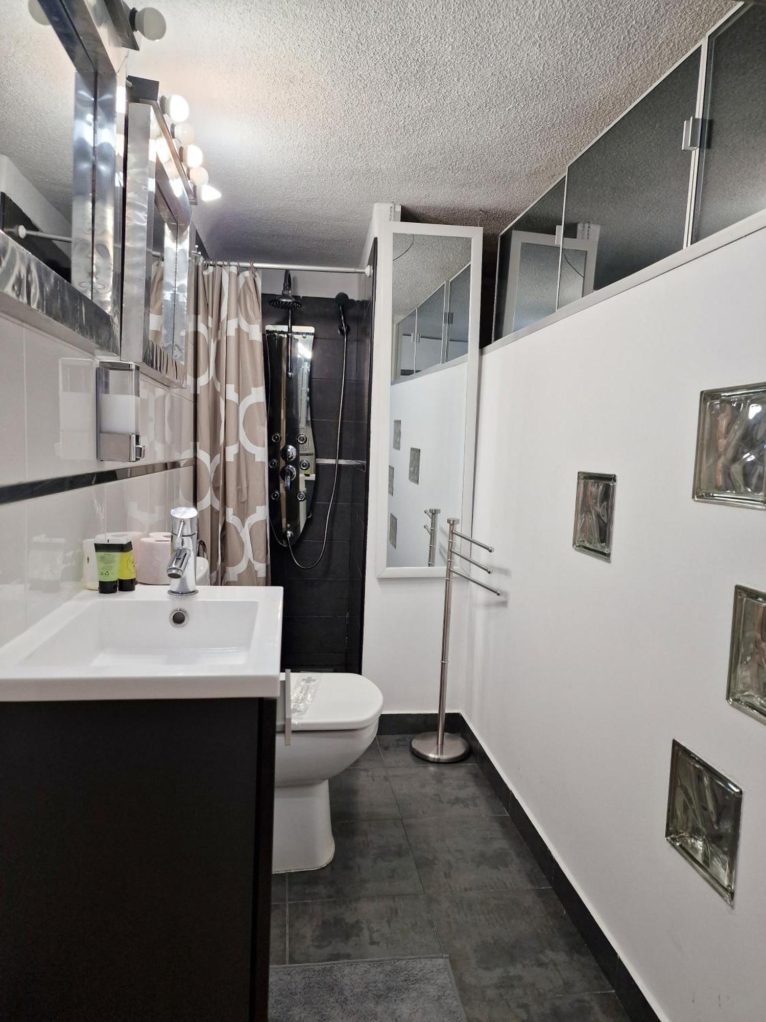 Menendez Pelayo, Loft Junto Al Retiro Appartement Madrid Buitenkant foto